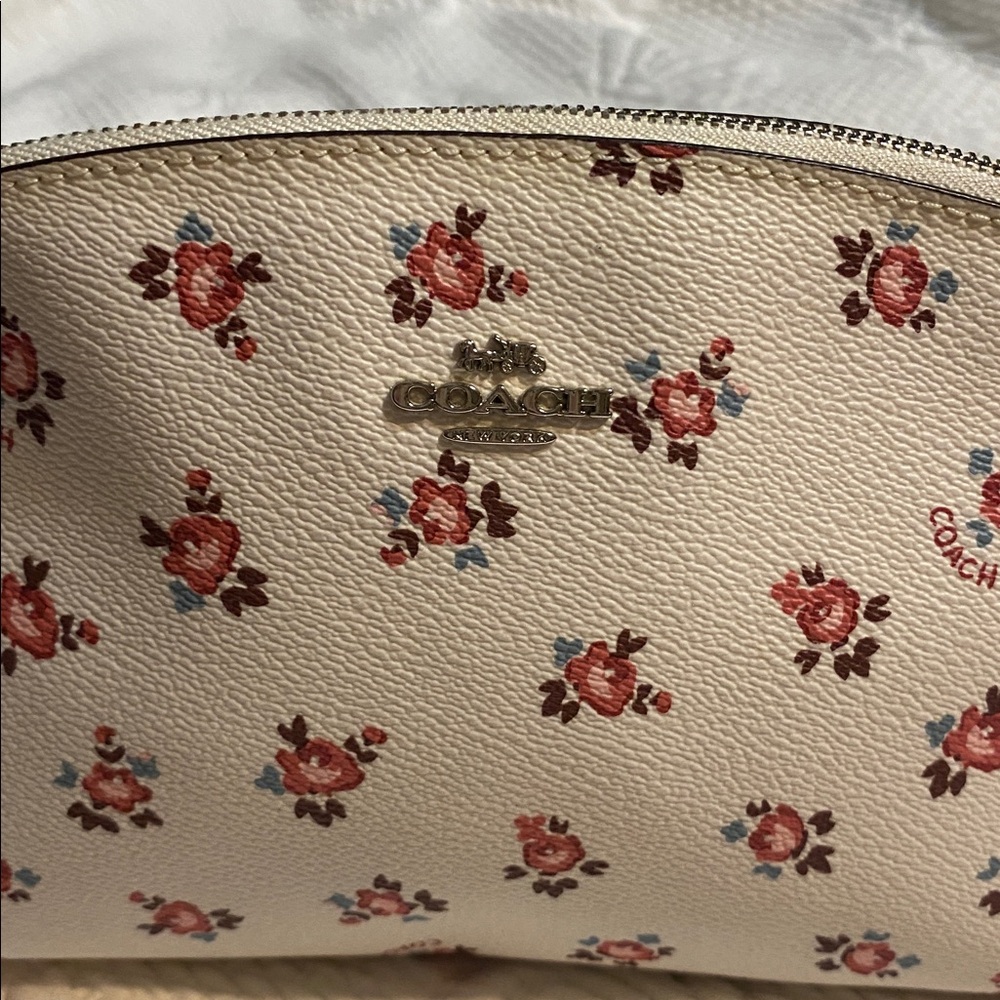Coach Cosmetic Bag - Picture 2 of 12